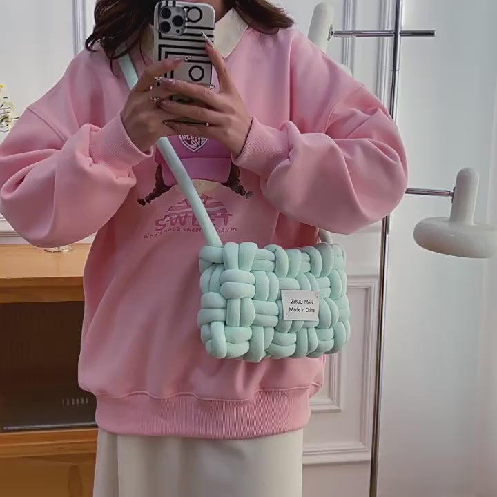DIY Crochet Shoulder Bag Kit for Beginners | Handmade Soft Yarn Crossbody Bag Craft Set with Video Tutorial