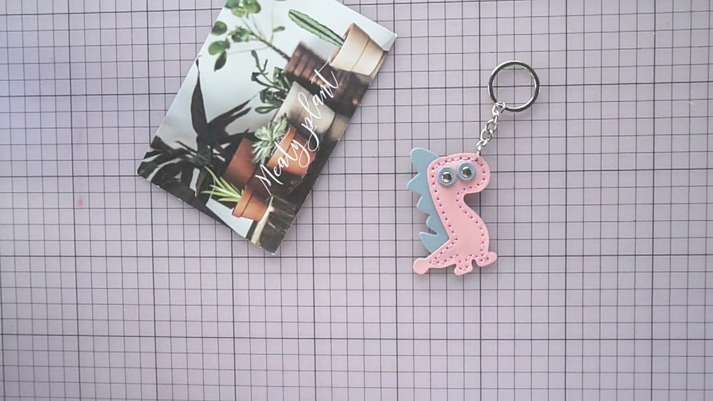 DIY Leather Dinosaur Keychain Kit – Handmade Cute Dino Charm Craft Set for Beginners